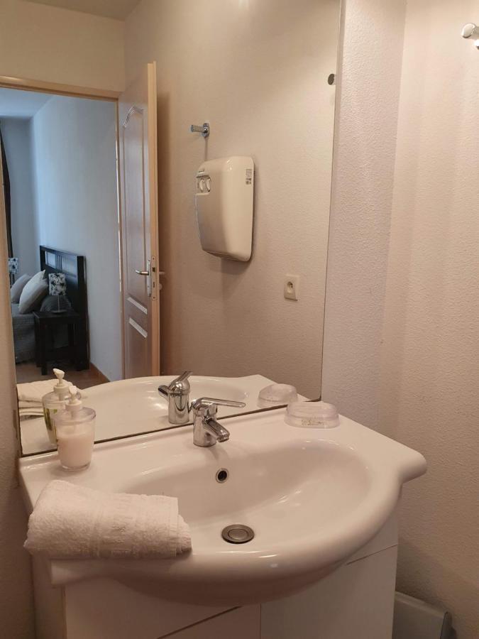 קרקסון Joli Appartement T2 Dans Residence Avec Piscine, Hammam Et Parking Gratuits מראה חיצוני תמונה