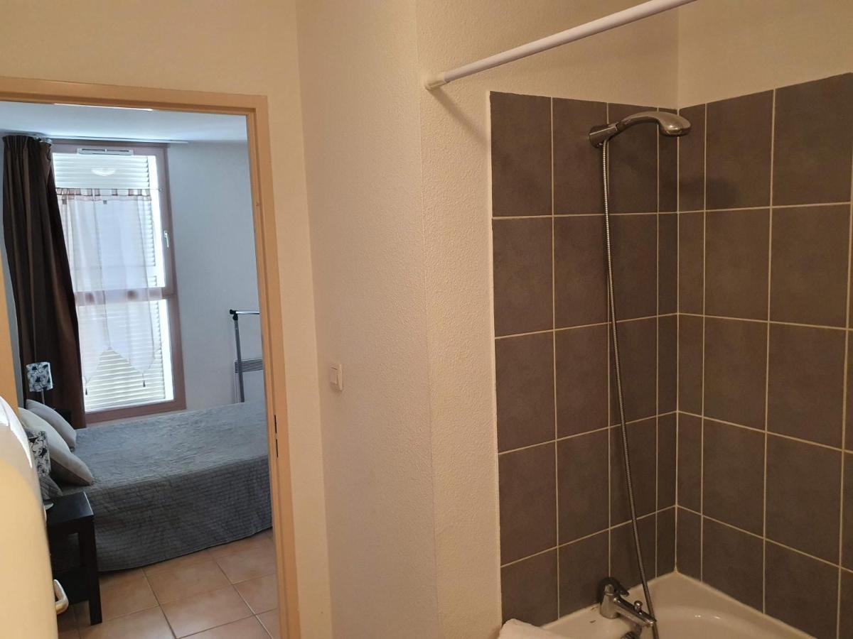 קרקסון Joli Appartement T2 Dans Residence Avec Piscine, Hammam Et Parking Gratuits מראה חיצוני תמונה